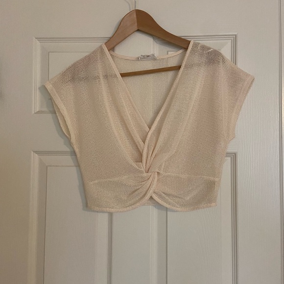 New w/o Tags, Love Riche Cropped Mesh Top , Size Small - Picture 2 of 9